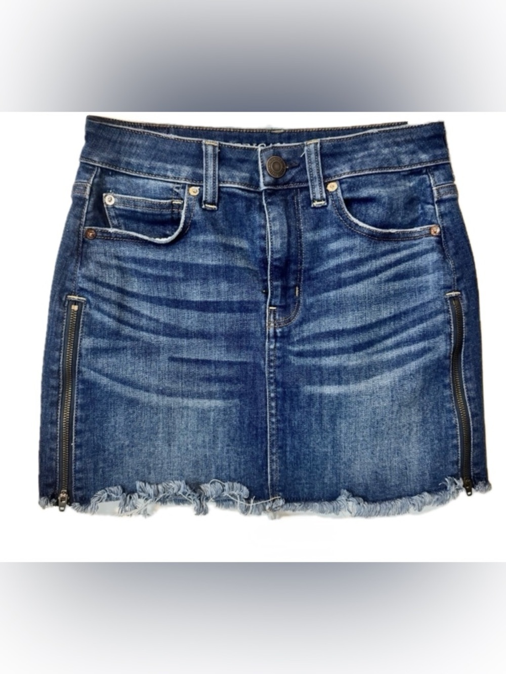 American Eagle High Rise Denim Mini Skirt Size 2 Frayed Hem Zipper Detail